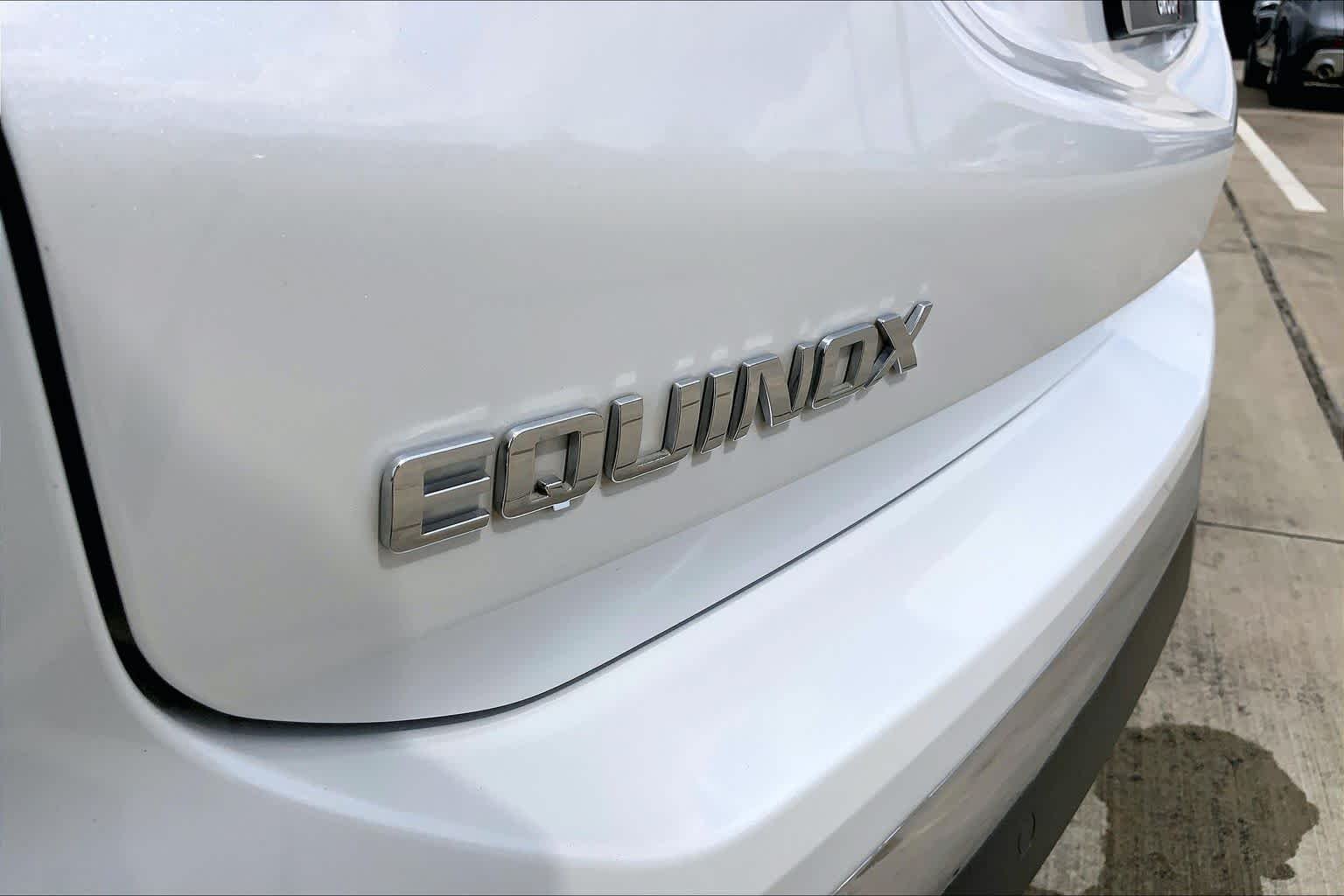 Used 2020 Iridescent Pearl Tricoat Chevrolet LT image 31