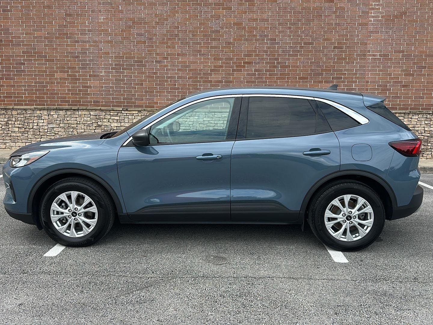 Certified Used 2023 Vapor Blue Ford Active image 2