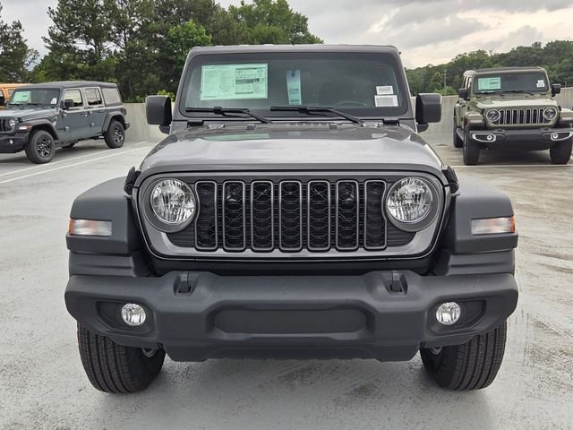 New 2026 Granite Crystal Metallic Clear-Coat Exterior Paint Jeep Sport image 2