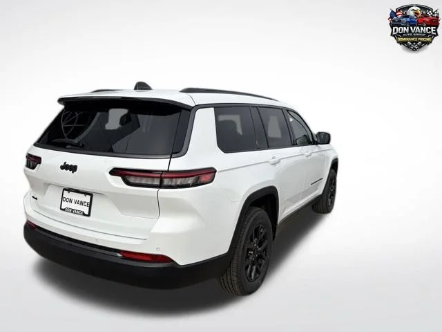 New 2026 White Jeep Altitude image 5