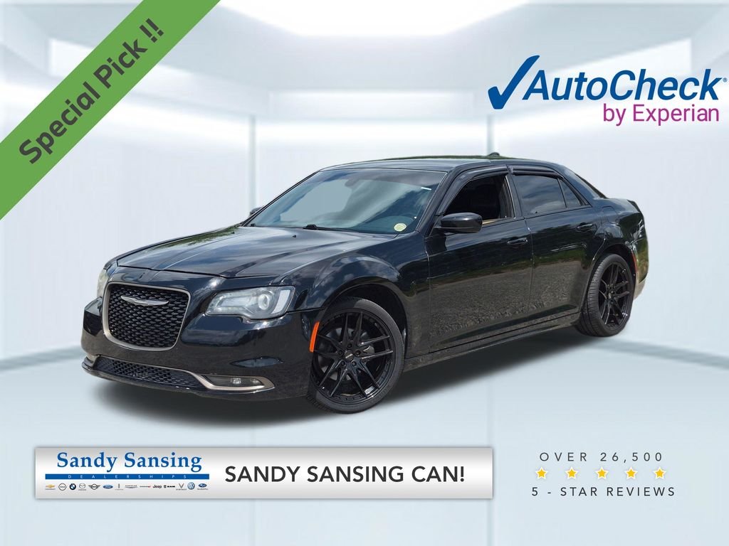 2017 Chrysler 300 S Alloy Edition's photo