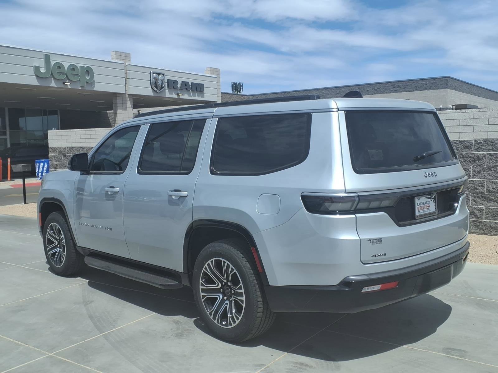 New 2026 Silver Zynith Jeep  image 4