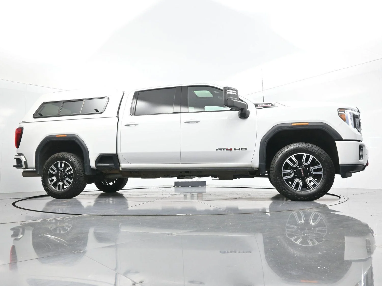 Used 2021 SUMMIT WHITE GMC AT4 image 44