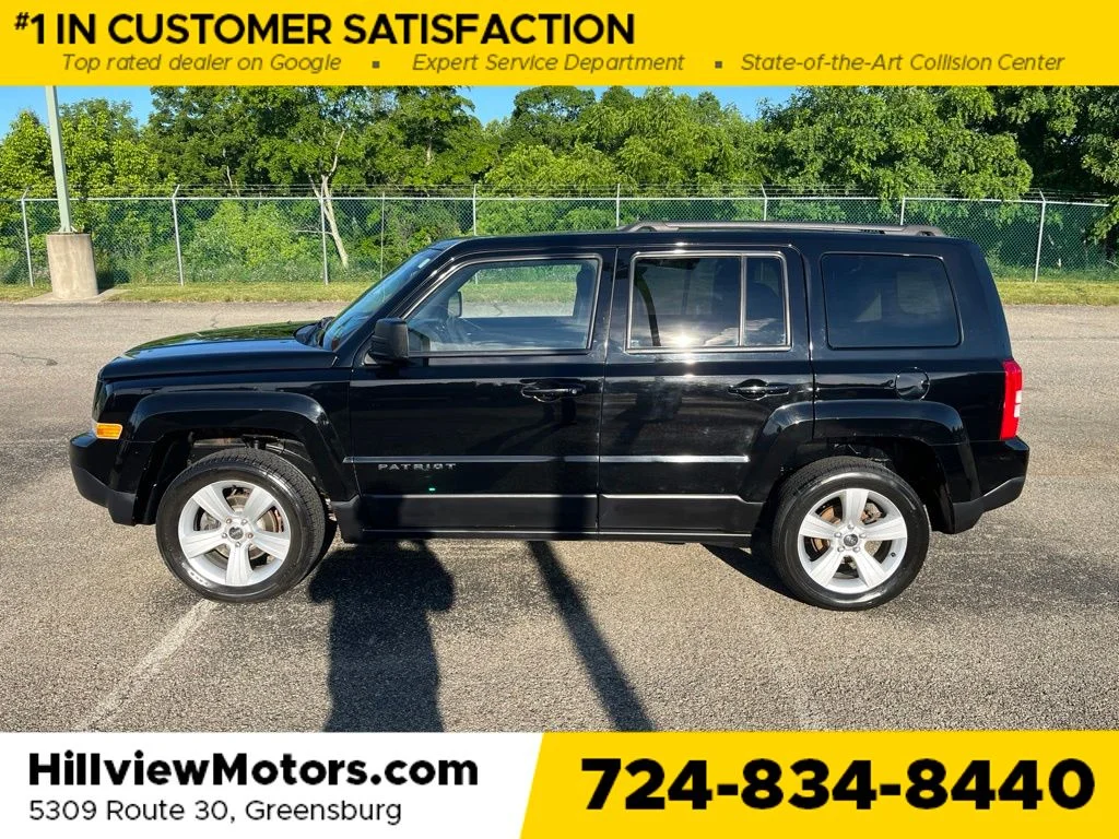 Used 2015 Black Clearcoat Jeep Latitude image 2