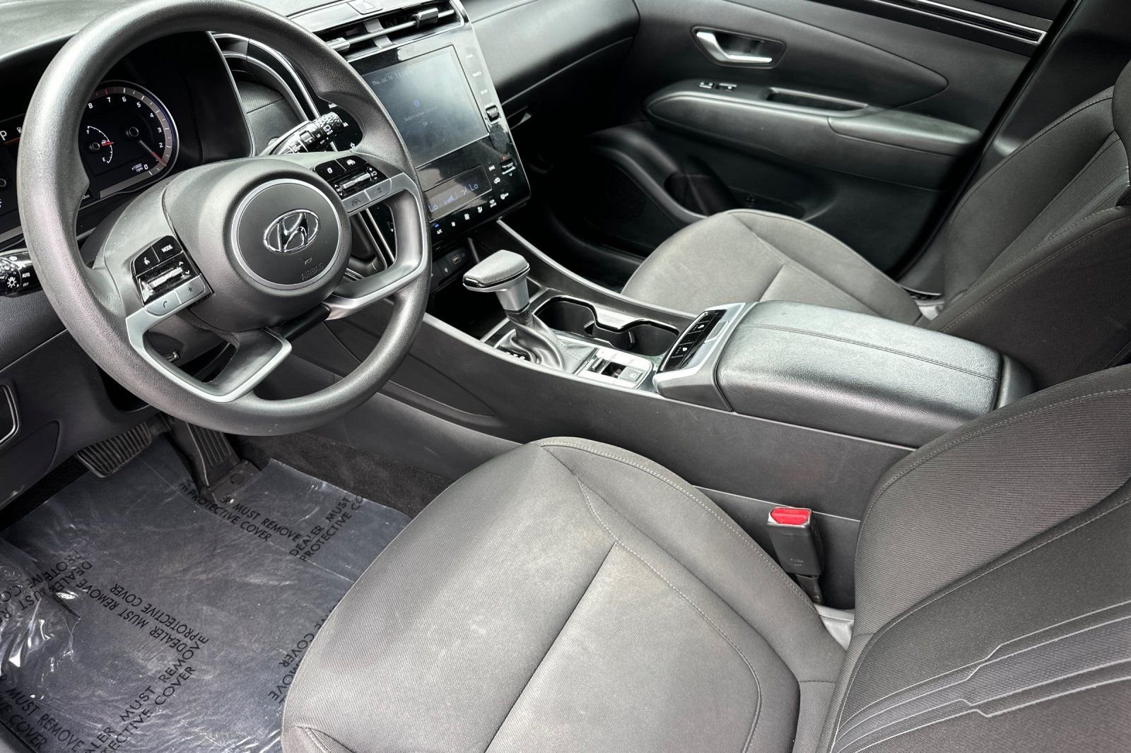 Used 2024 Black Hyundai SEL image 10