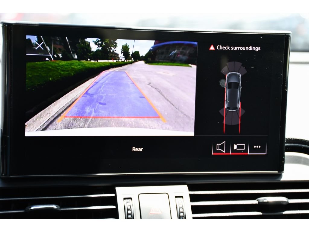 Used 2025 Whi Audi S line Premium image 22