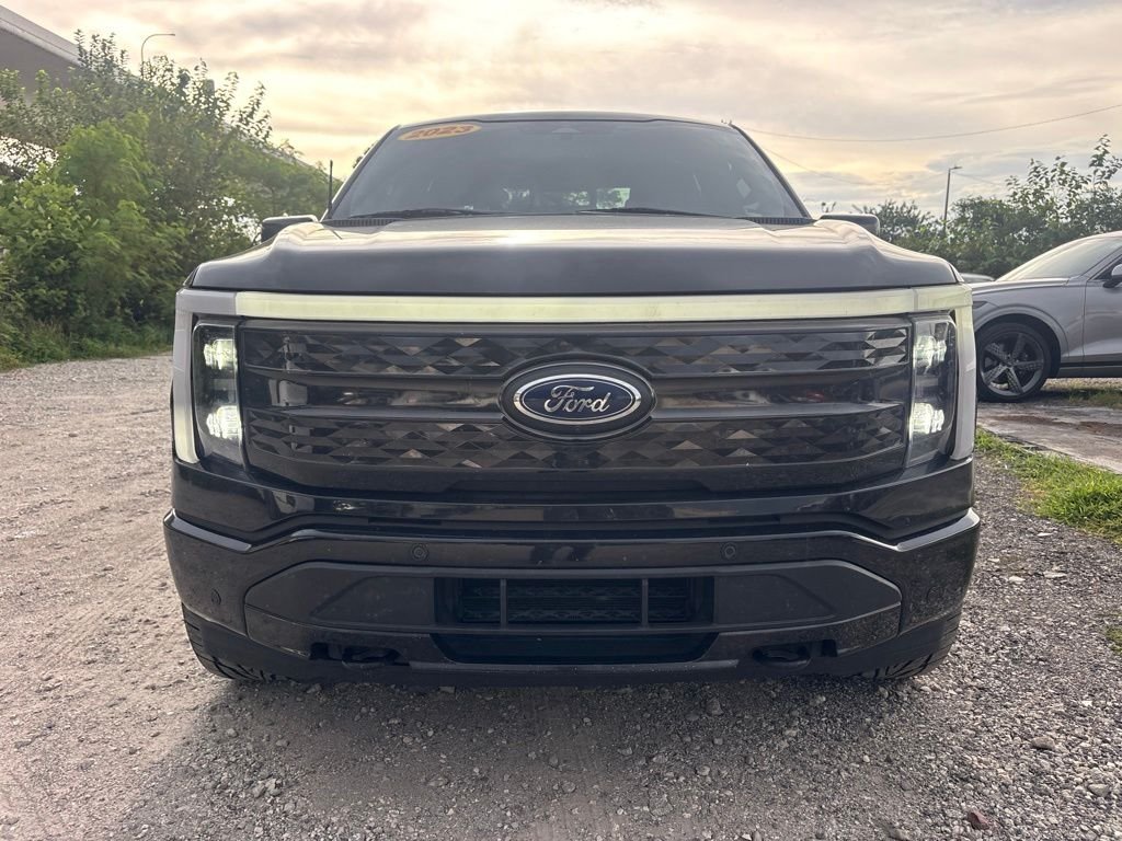 Used 2023 Black Ford Platinum image 8