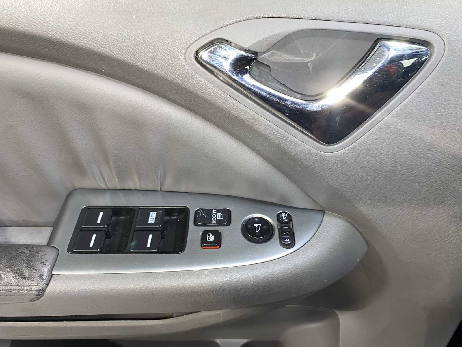 Used 2008 Blue Honda  image 22