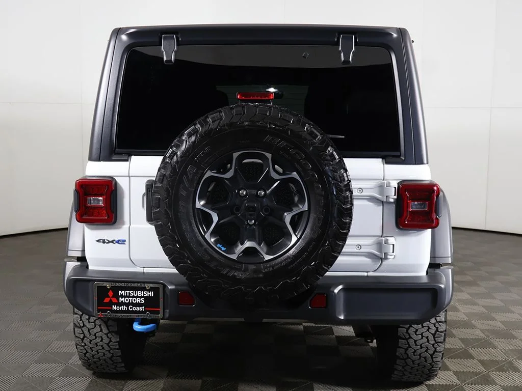 Used 2022 White Jeep Unlimited Rubicon 4xe image 20