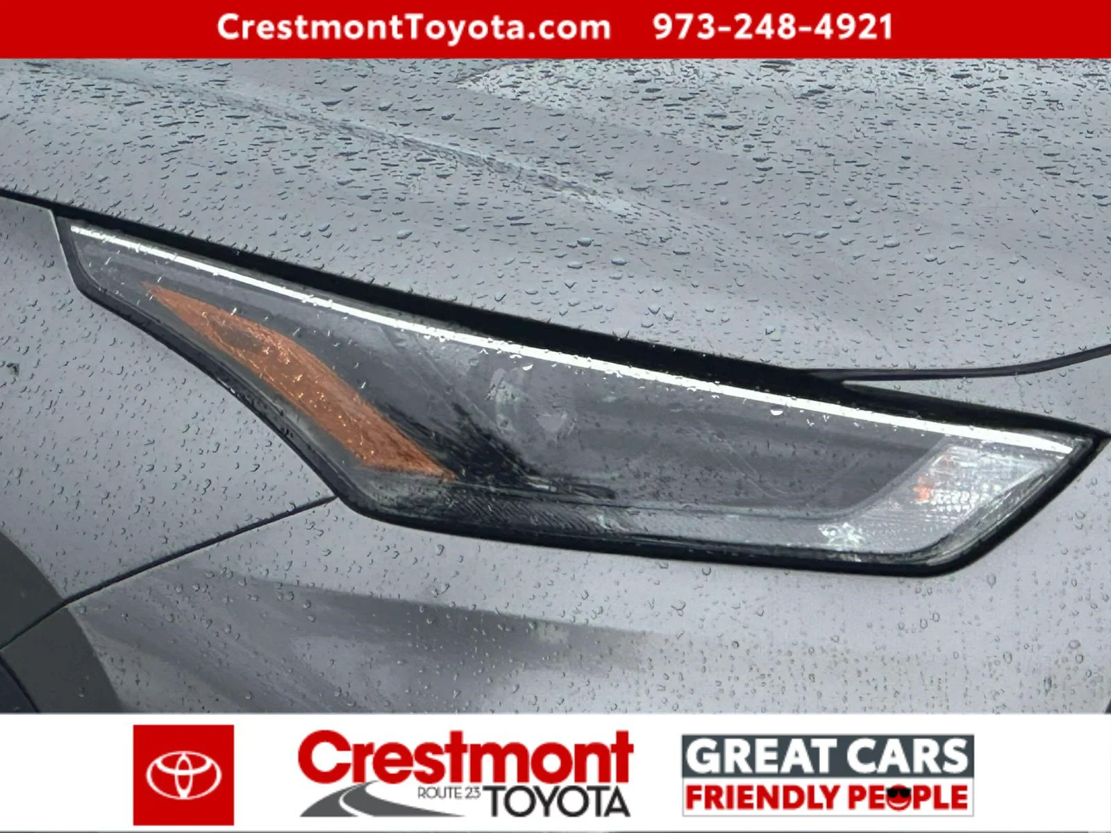 Used 2025 Heavy Metal Toyota XLE image 7
