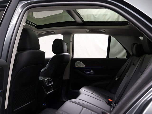 New 2026 Selenite Grey Metallic Mercedes-Benz GLE 450 image 42