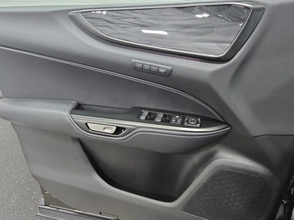 New 2026 Nori Green Pearl Lexus PREMIUM image 26
