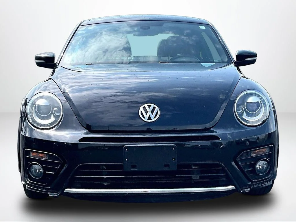 Used 2017 Black Volkswagen 2.0T R-Line image 3
