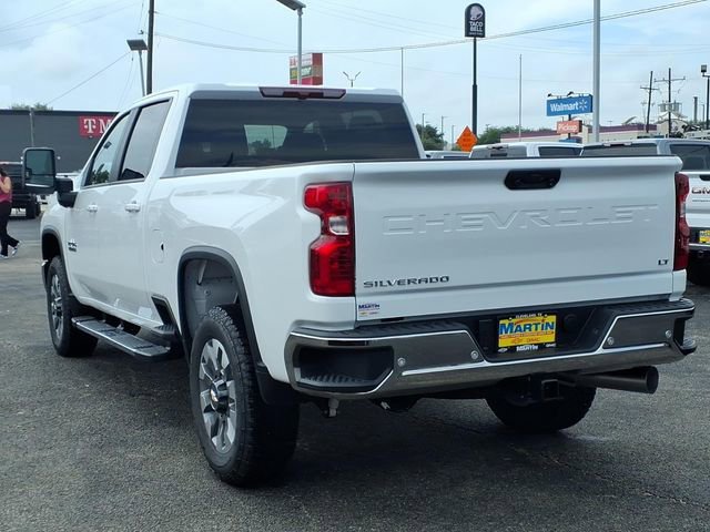 New 2026 Summit White Chevrolet LT image 7