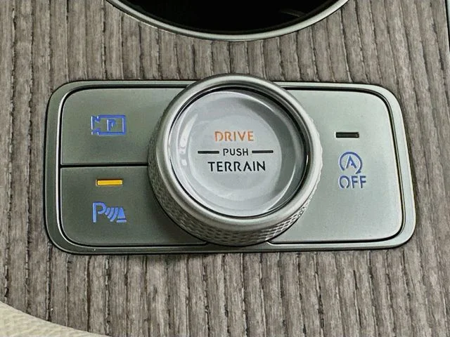 New 2027 Silver Genesis 2.5T Prestige image 21