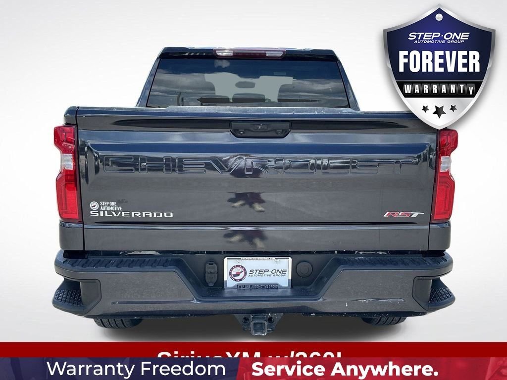 Used 2023 Gray Chevrolet RST image 6