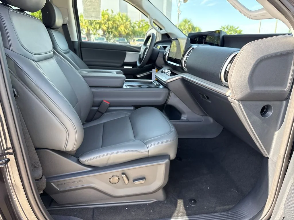 New 2027 Gray Ford Active image 22