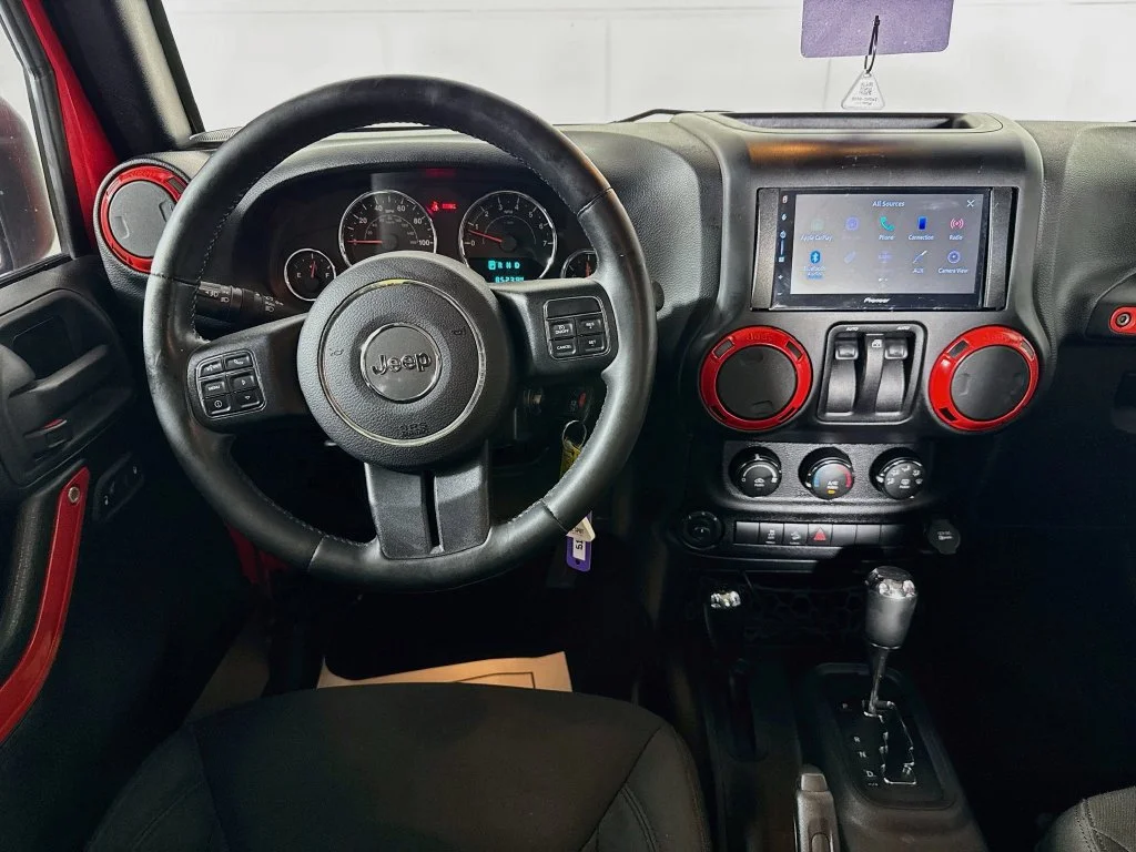 Used 2015 Red Jeep Sport image 25