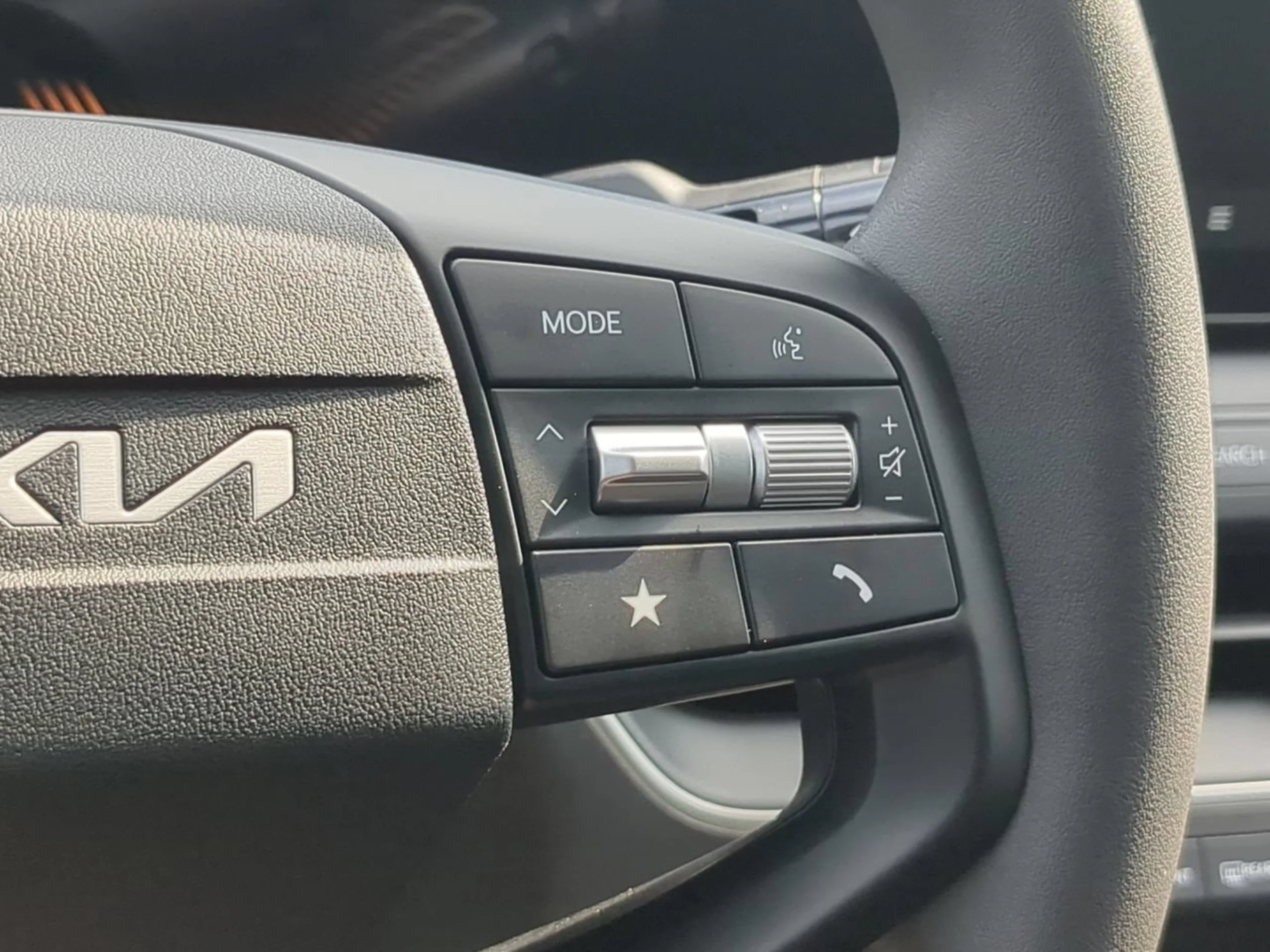 New 2026 Interstellar Gray Kia LX image 27
