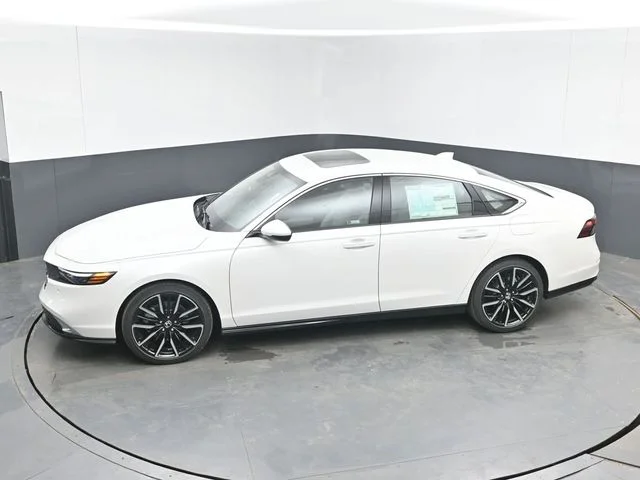 New 2026 Platinum White Pearl Honda Touring Hybrid image 38
