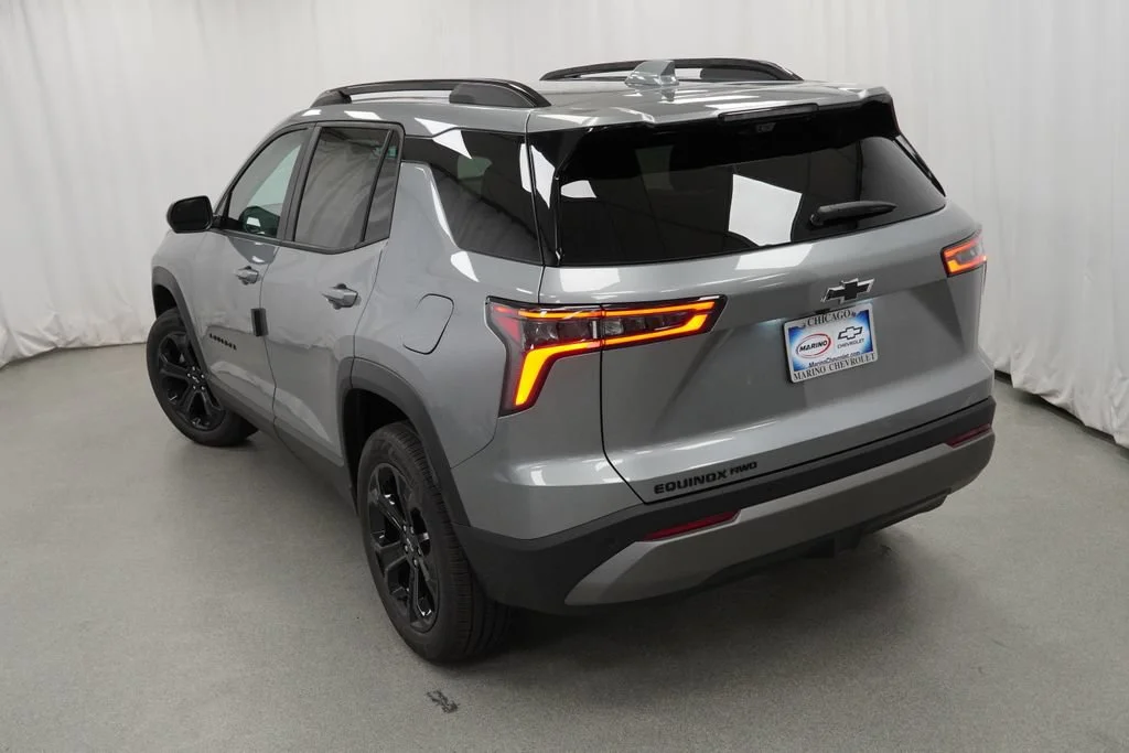 New 2027 Sterling Gray Metallic Chevrolet AWD LT image 35