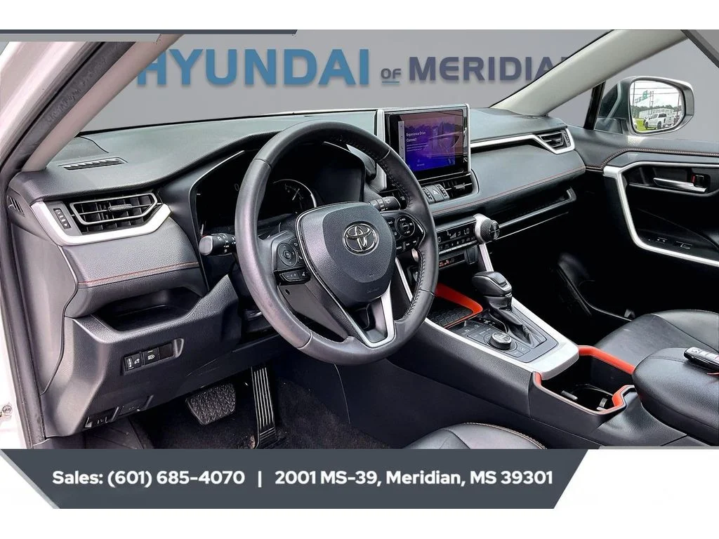 Used 2024 Ice Cap Toyota Adventure image 12