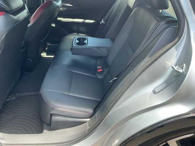 Used 2024  Toyota XSE Premium image 13