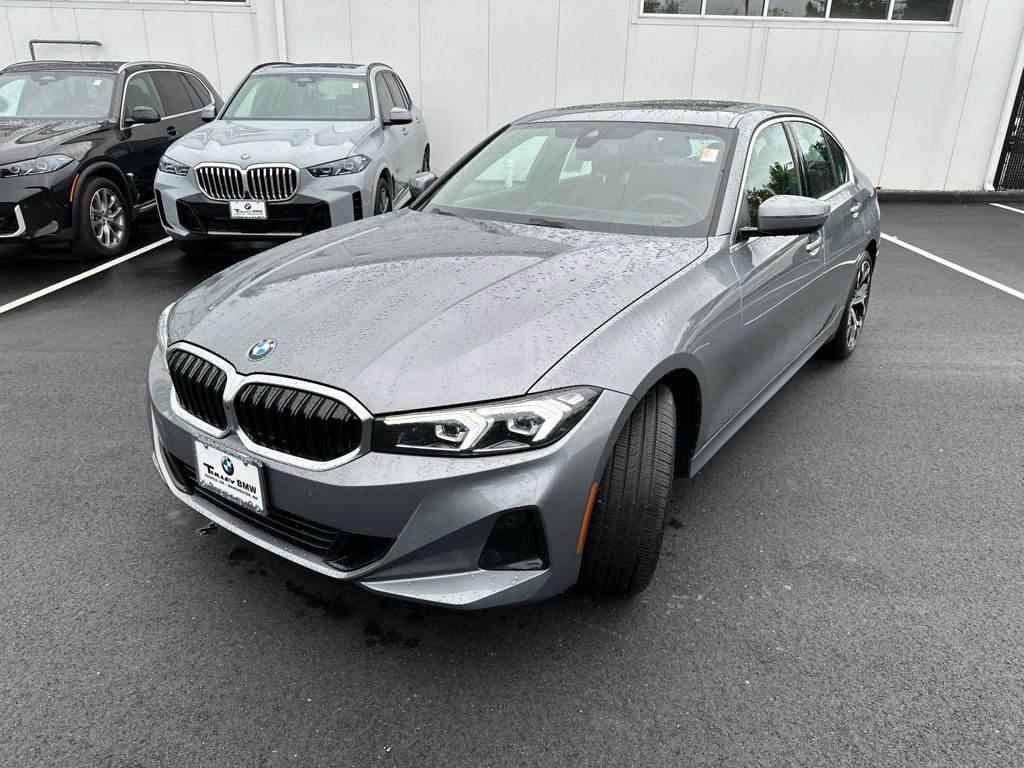Used 2026 Skyscraper Grey Metallic BMW 330i xDrive image 3