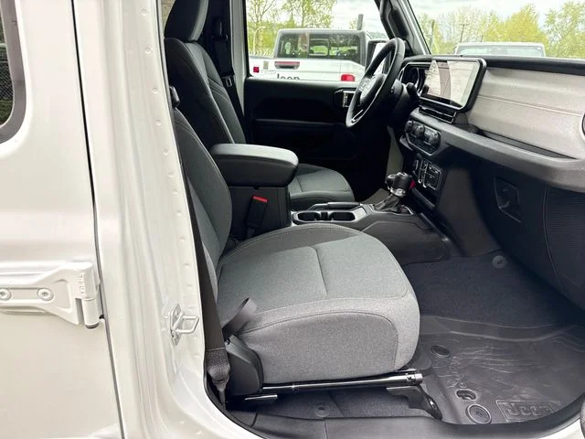 2025 Jeep Wrangler 4-Door Sport S - Photo 9