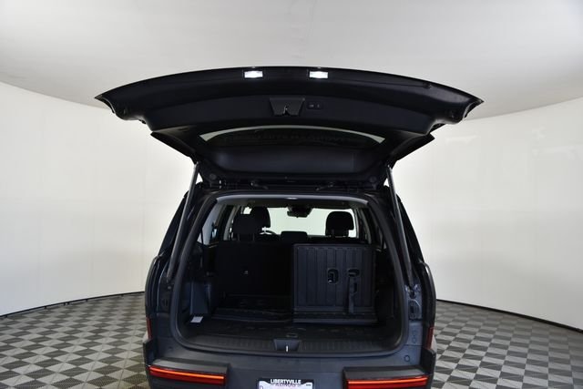 Used 2026 Black Hyundai SE image 39