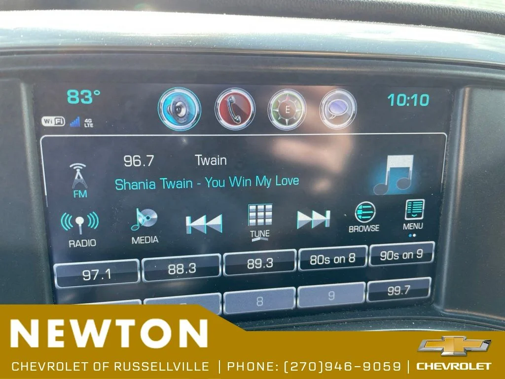 Used 2018 Summit White Chevrolet LT image 5