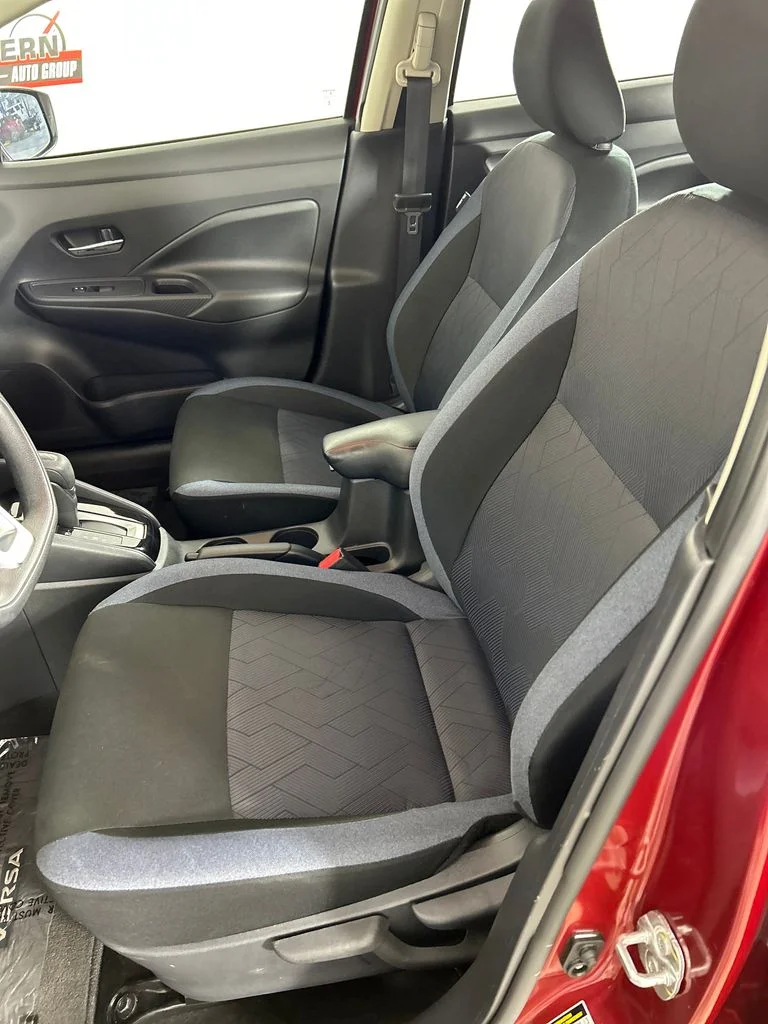 Used 2025 Red Nissan 1.6 SV image 12