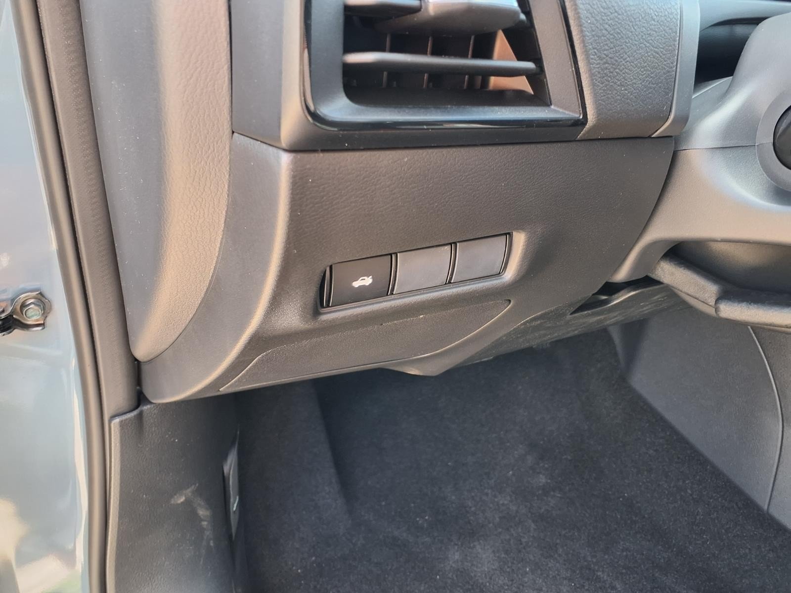2026 Nissan Sentra SR Gray at Robbins Nissan