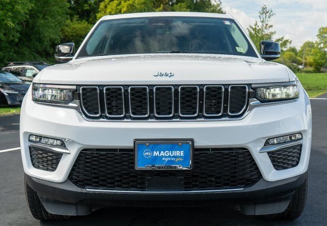 Used 2023 White Jeep 4xe image 3