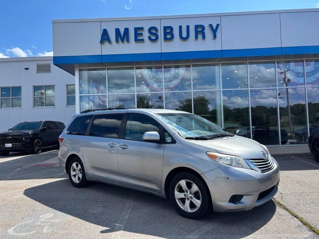 2015 Toyota Sienna