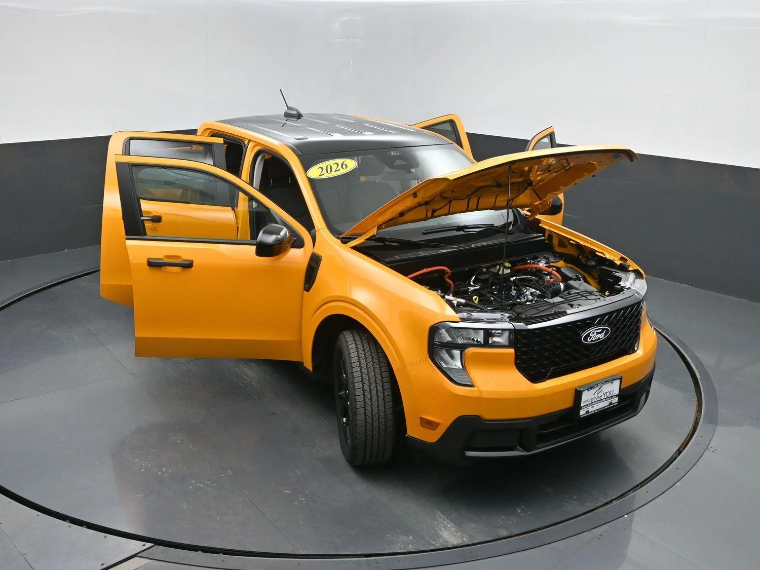 New 2026 Orange Fury Metallic Tri-Coat Ford XLT image 44