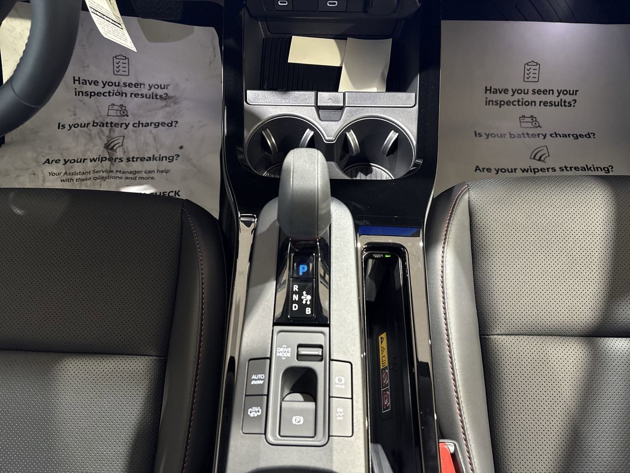 2026 Toyota Prius Plug-in Hybrid XSE - Photo 21