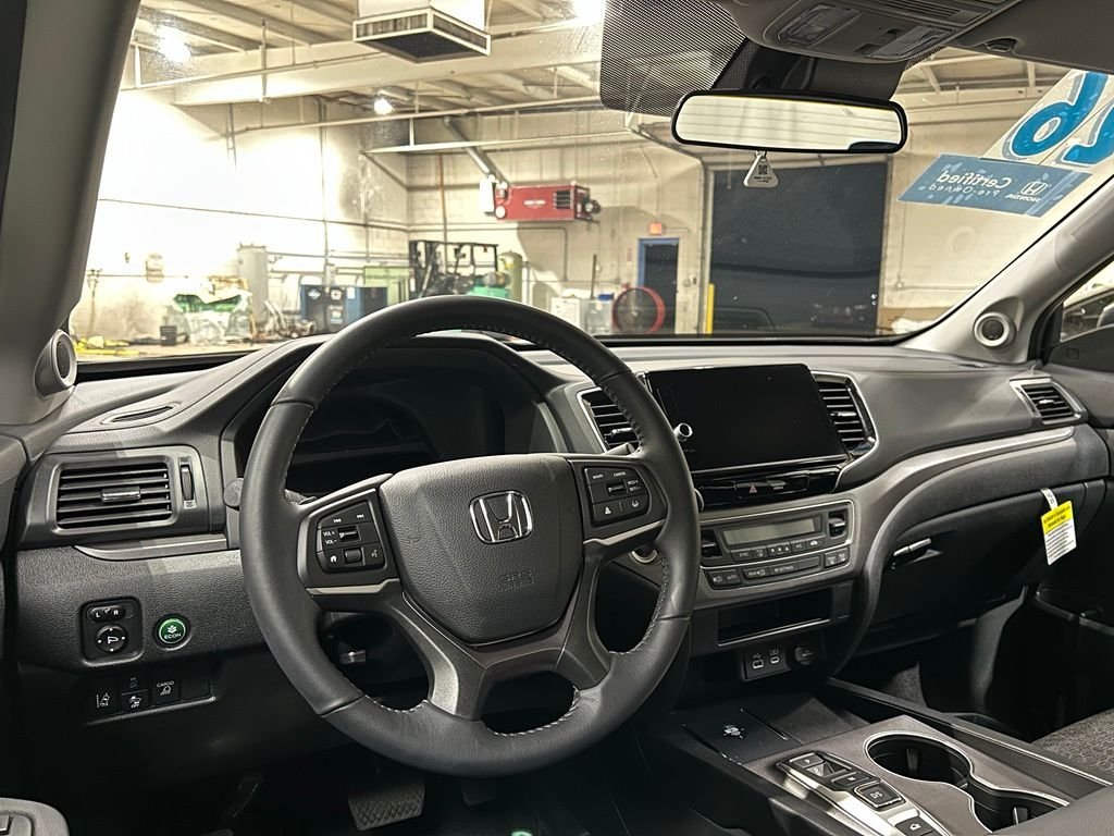 2026 Honda Ridgeline Sport - Photo 15