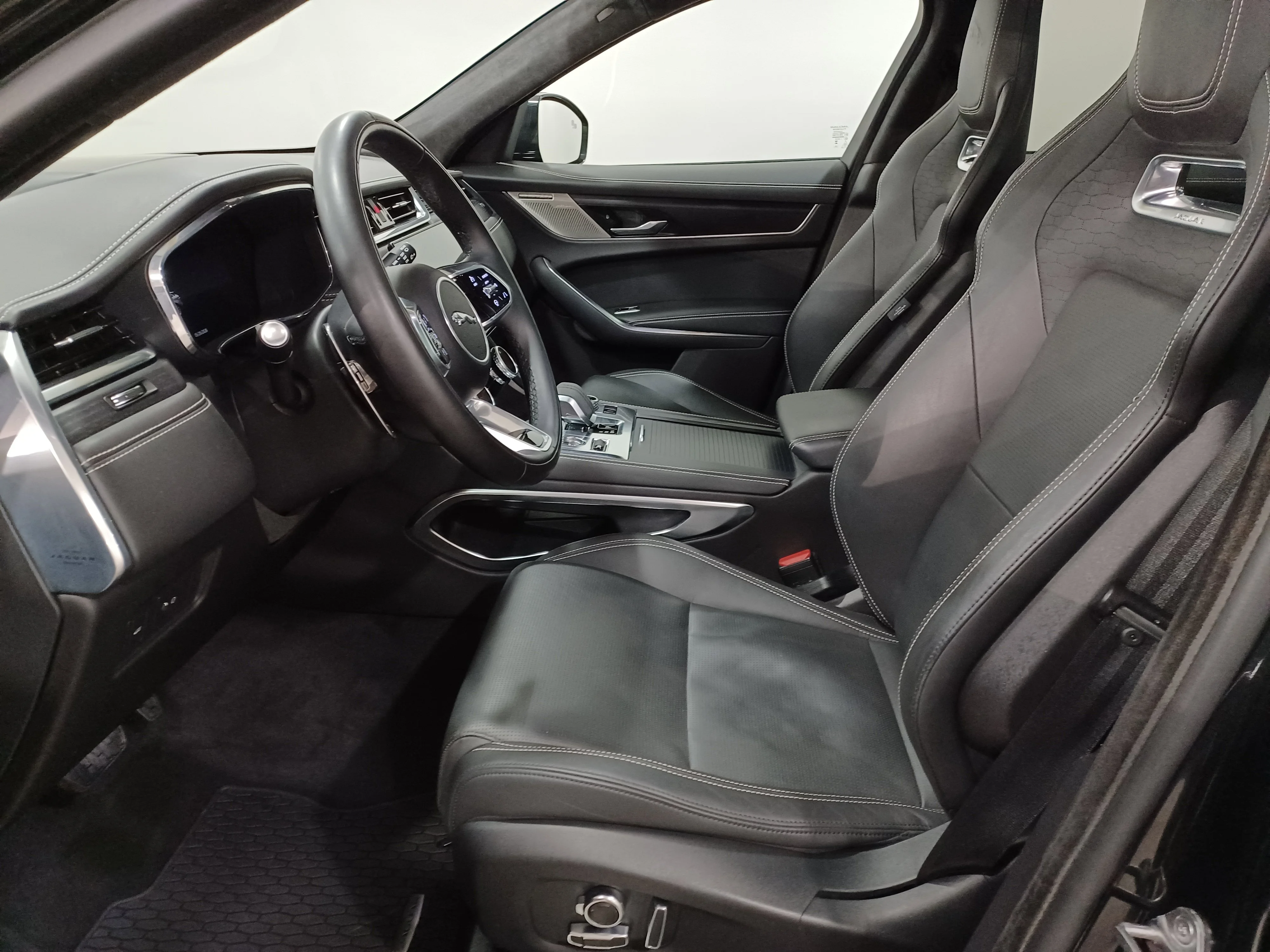 Used 2024 Santorini Black Metallic Jaguar P250 R-Dynamic S AWD*Adaptive Cruise | Nav | HUD | 360 Cam | Cooled Leather | Pano Roof | Htd Wheel image 10