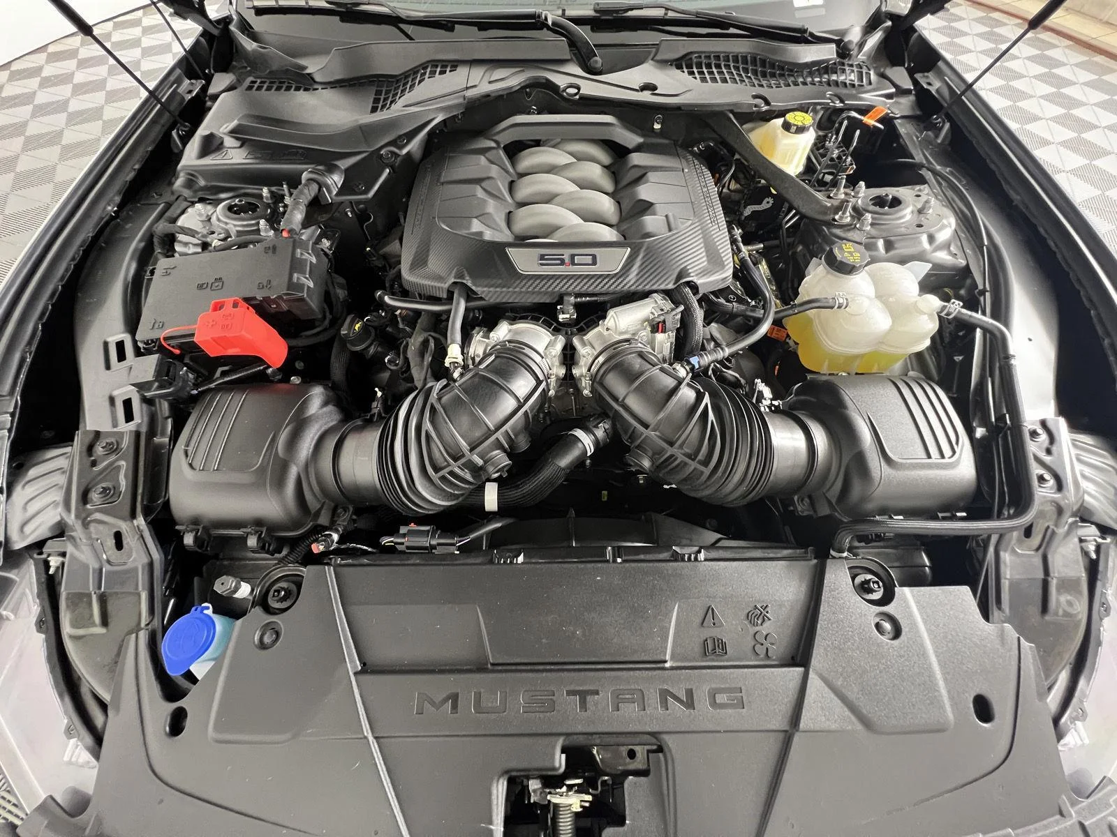 Certified Used 2026 Carbonized Gray Ford GT Premium image 22