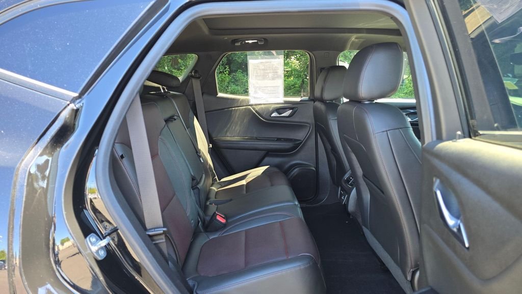 Used 2020 Black Chevrolet RS image 12