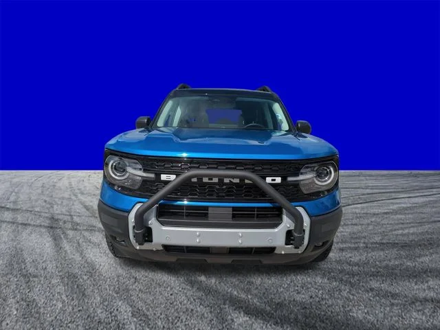 New 2026 Velocity Blue Metallic Ford Outer Banks® image 9