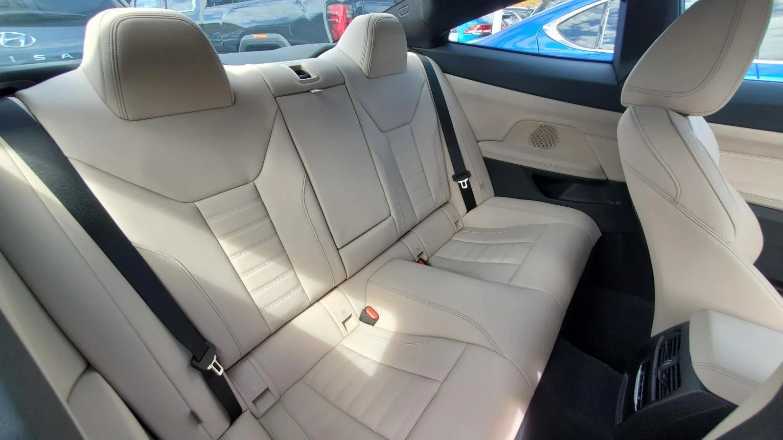 Used 2024 Alpine White BMW 430i xDrive image 6