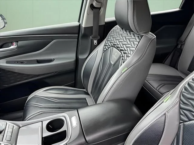 Used 2023 Silver Hyundai SEL image 9
