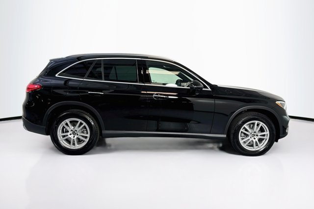 New 2026 Black Mercedes-Benz GLC 300 image 34