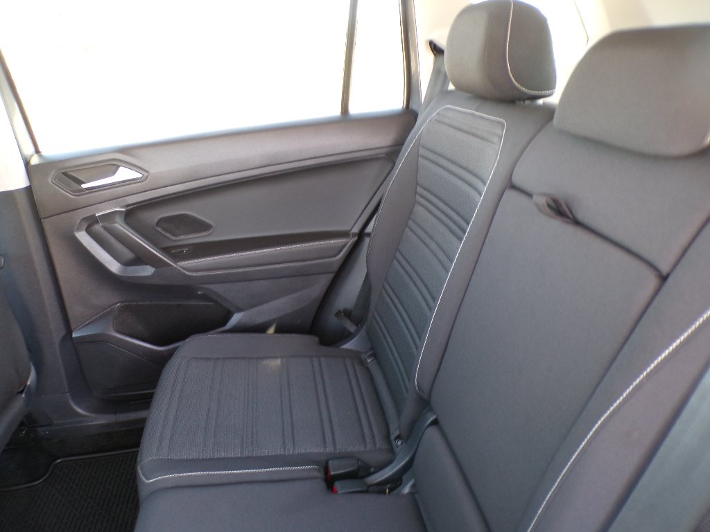 Used 2024 Platinum Gray Metallic Volkswagen S image 22