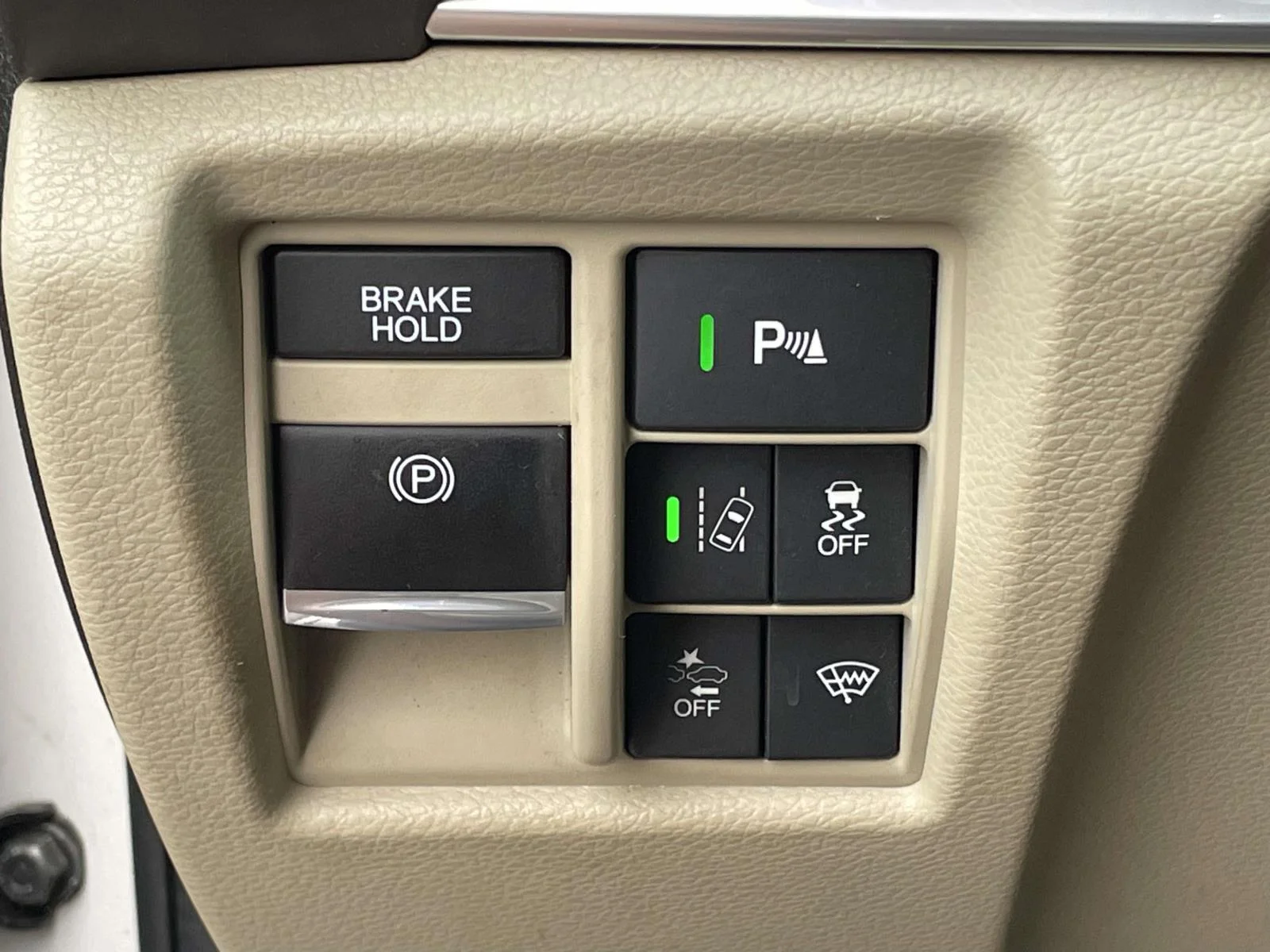 Used 2017 White Diamond Pearl Acura w/Advance Pkg image 10