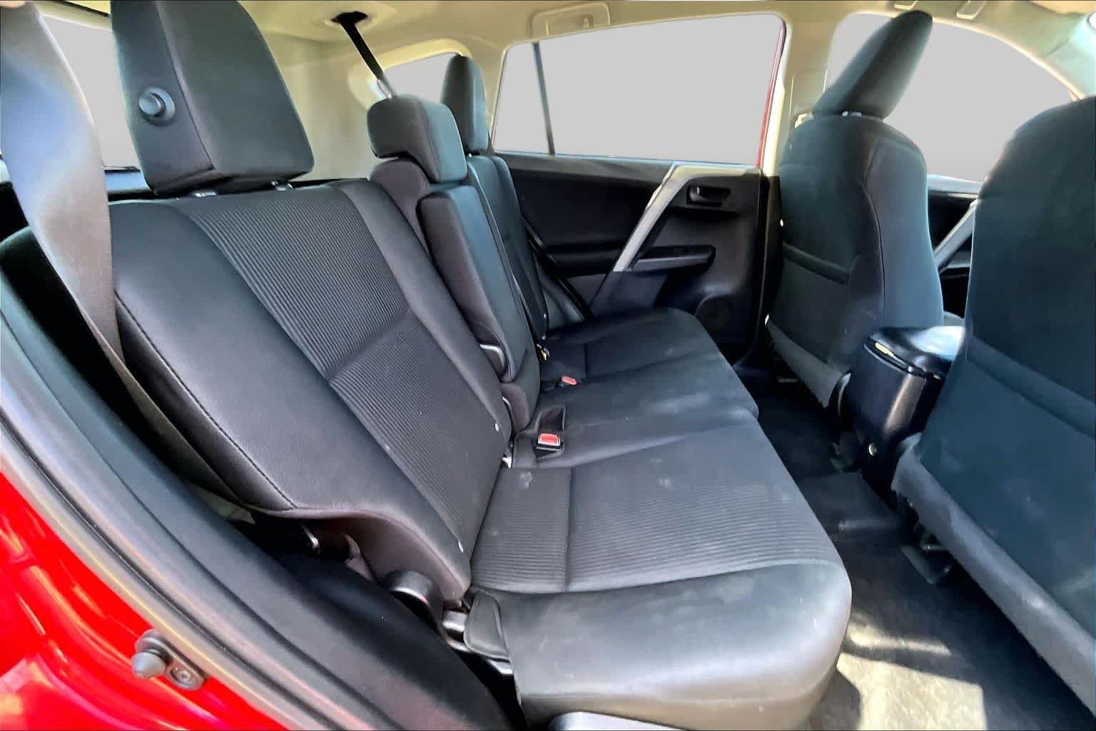 Used 2017 Barcelona Red Metallic Toyota LE image 21