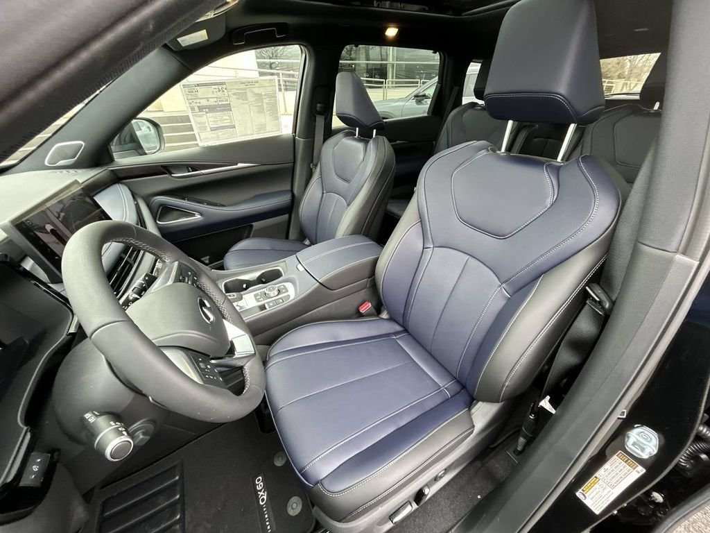 Certified Used 2026 Mineral INFINITI SPORT image 11