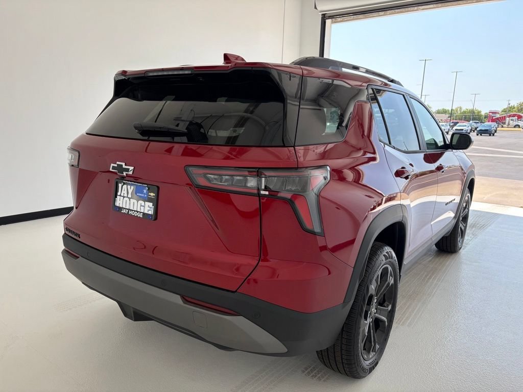 2027 Chevrolet Equinox LT - Photo 22